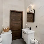 Quiet In Kazimierz - 3 Min From Wawel Castle * クラクフ